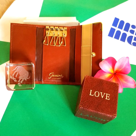 Sienna Calf Skin Key Case NWT - Picture 3 of 5